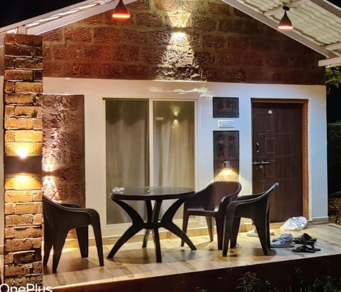 Riverstone Riverfront Stay Gokarna  Habitación foto
